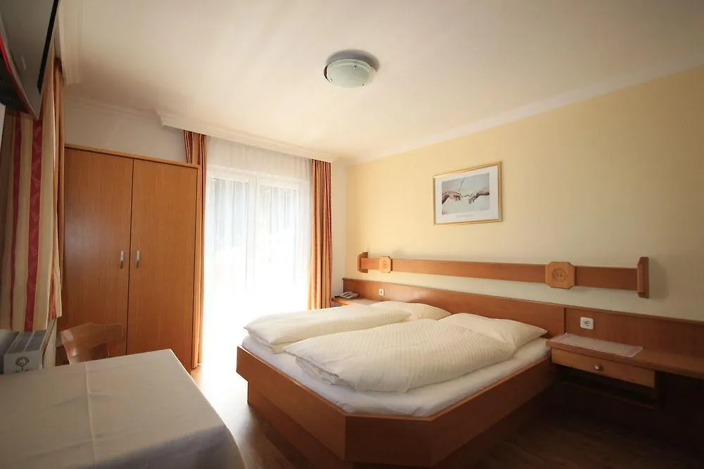 Alojamento de Acomodação e Pequeno-almoço Pension Riedlsperger Saalbach-Hinterglemm