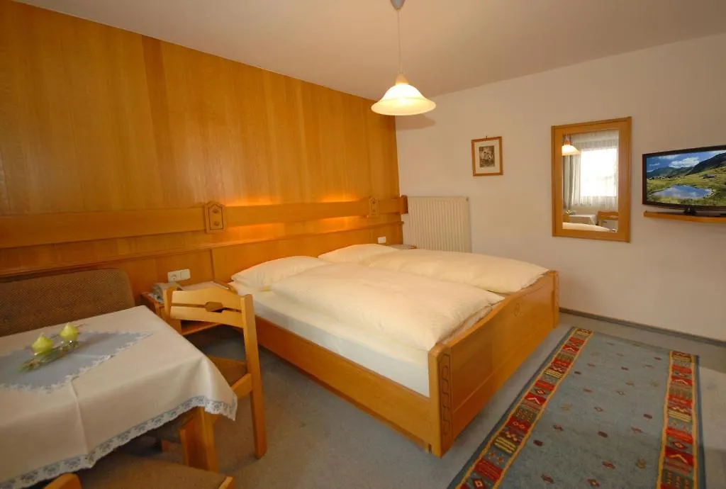 Pension Riedlsperger Saalbach-Hinterglemm 3*,