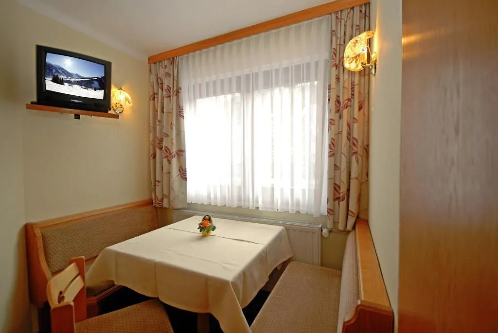 Bed & Breakfast Pension Riedlsperger Saalbach-Hinterglemm